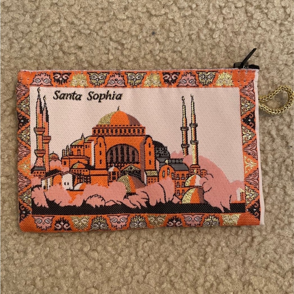 Pouch - Picture 2 of 2